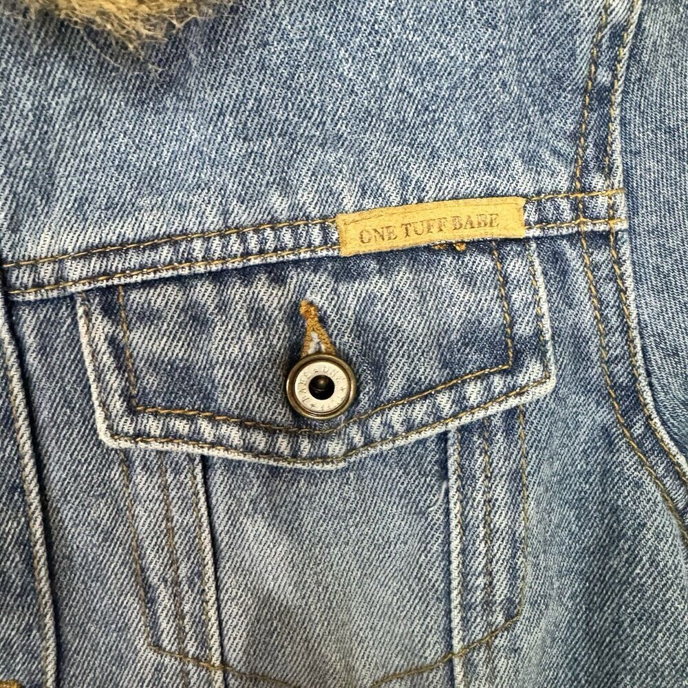 One Tuff Babe Denim Jacket Faux Fur Trim Blue Woman Size L Button Close - Picture 6 of 11
